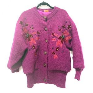 Vintage Crescent Bay oversized Magenta Floral Embroidered‎ cardigan L